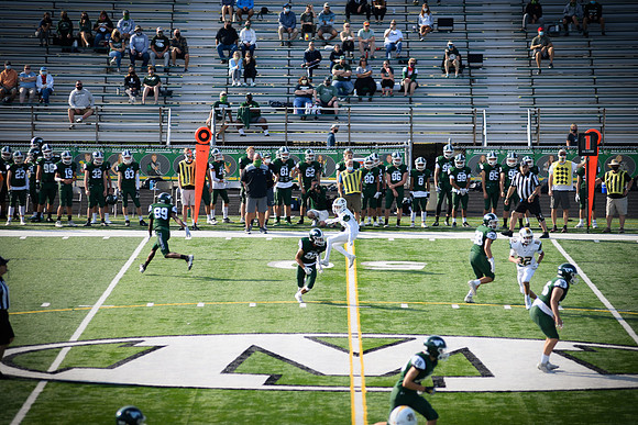 JV Bees vs Strongsville 008