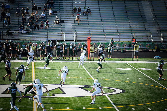 JV Bees vs Strongsville 028