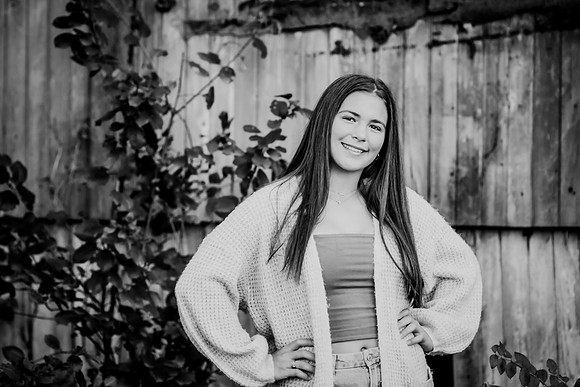 Rylie senior photos 021
