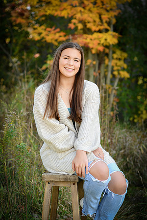 Rylie senior photos 160