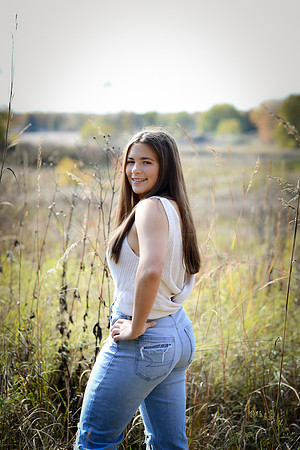Rylie senior photos 213