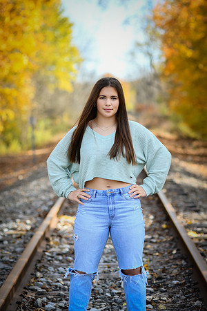 Rylie senior photos 242