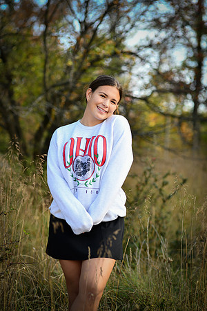 Rylie senior photos 321