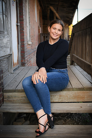 Rylie senior photos 328