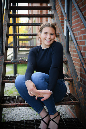Rylie senior photos 372