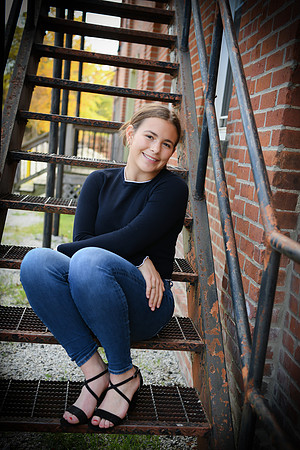 Rylie senior photos 375