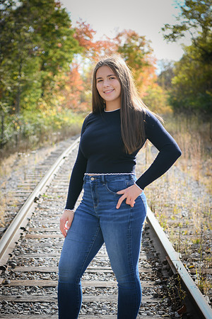 Rylie senior photos 437