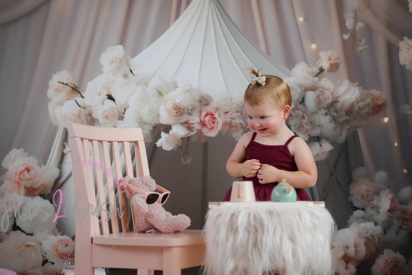 Leah [turns two] 111