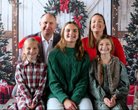 Sublett Family [Holiday 2024] 04