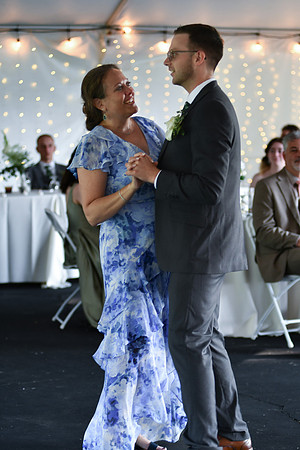 Carter & Marlah Reception [Mother Son Dance] 112