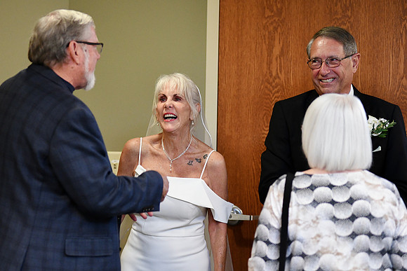 Kellie & Jim [receiving line] 202