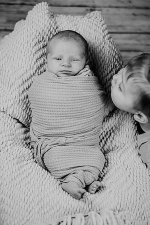 Noah Newborn 170
