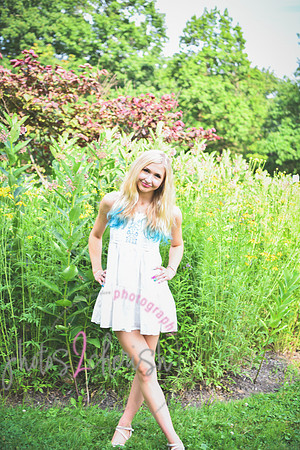 Gwen [MHS Senior] 156