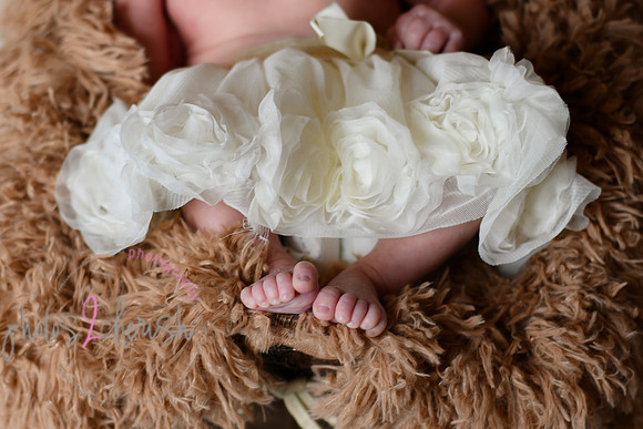 Amelia [newborn] images 048