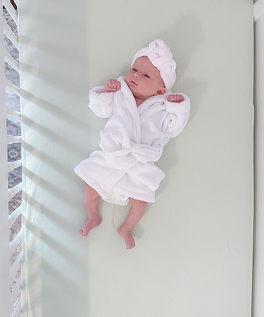 Amelia newborn images 151
