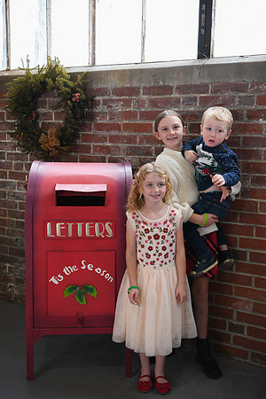 2024 Santa [Stefanik] 39