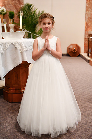 Isabel [First Communion] 039