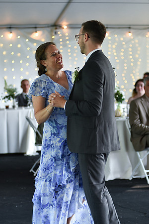 Carter & Marlah Reception [Mother Son Dance] 115
