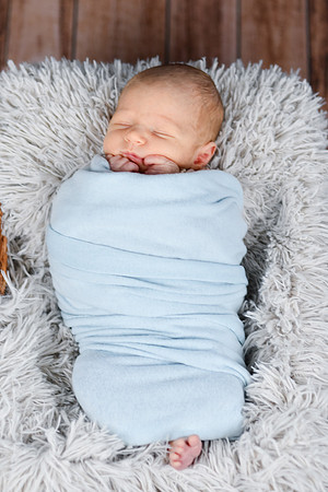 Noah Newborn 053