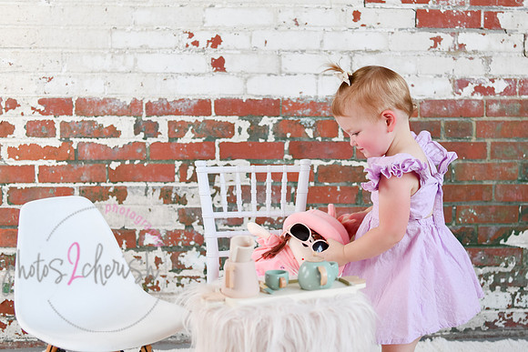 Leah [turns two] 140