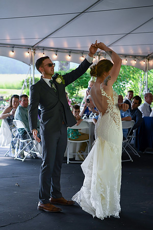 Carter & Marlah Reception [B&G 1st dance] 046