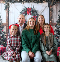 Sublett Family [Holiday 2024] 03