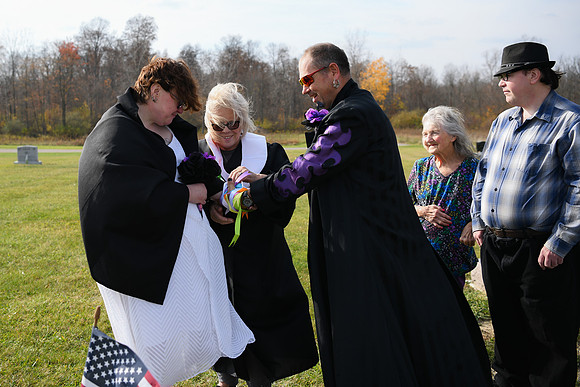 Billie & Dale Vow Renewal 046