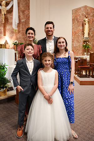 Isabel [First Communion] 056