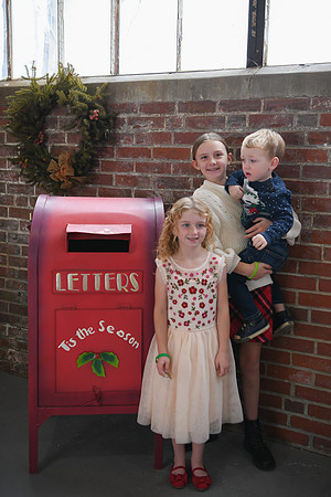 2024 Santa [Stefanik] 45
