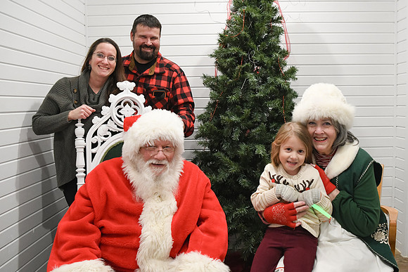 Santa Family 10