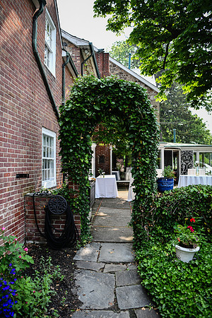 Carter & Marlah Wedding Photos [grounds] 071
