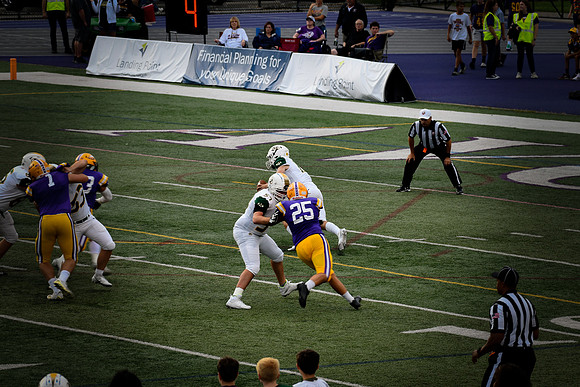2022 game 2 [avon] 015