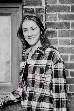 Carmella [MHS Class of 2025] proofs 035