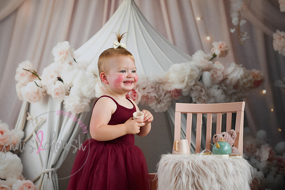 Leah [turns two] 085