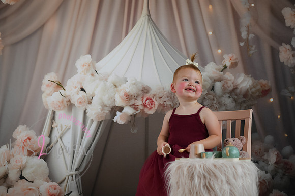Leah [turns two] 059