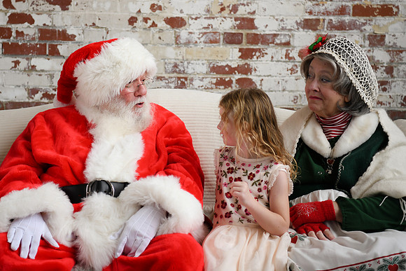 2024 Santa [Stefanik] 04