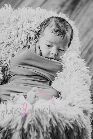 Anthony [newborn] 050
