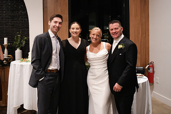 Wedding of Mike & Nicolle 1012