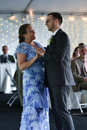 Carter & Marlah Reception [Mother Son Dance] 109