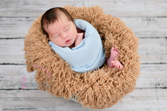 Anthony [newborn] 080