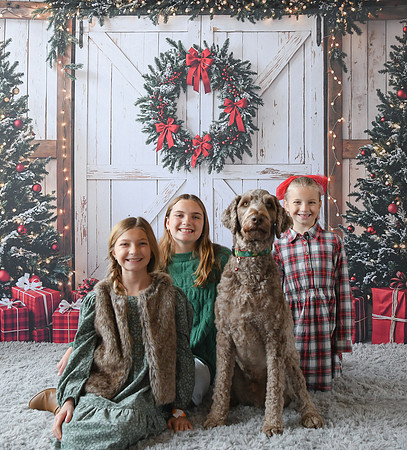 Sublett Family [Holiday 2024] 49