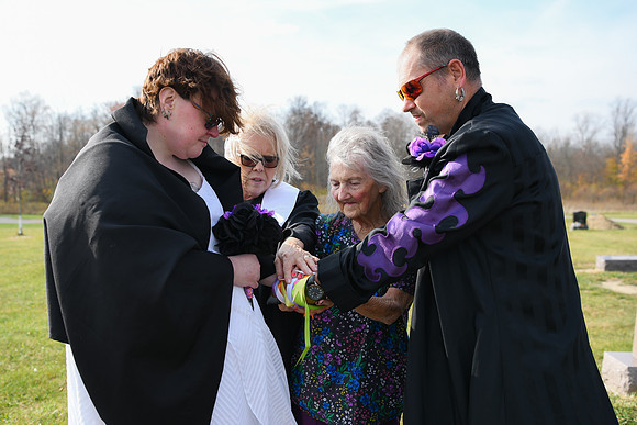 Billie & Dale Vow Renewal 056
