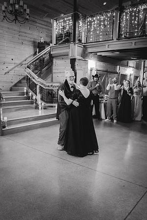 Piper & Eddie [dancing] 097