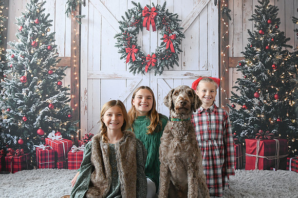 Sublett Family [Holiday 2024] 43