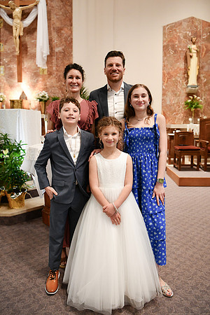 Isabel [First Communion] 055