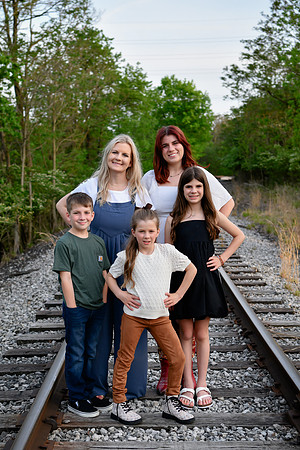 Mariya Family Photos [proofs] 139
