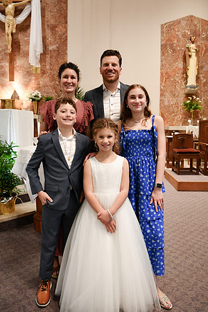 Isabel [First Communion] 057