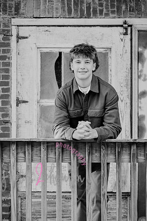 2025 MHS Senior [Cameron] 042