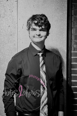 Jacob [MHS class of 2024] 044