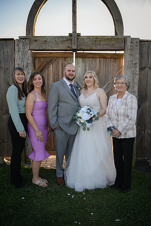 Piper & Eddie [Bride Family] 159